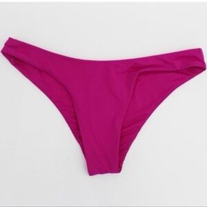 Low-rise High Cut Bikini Bottom